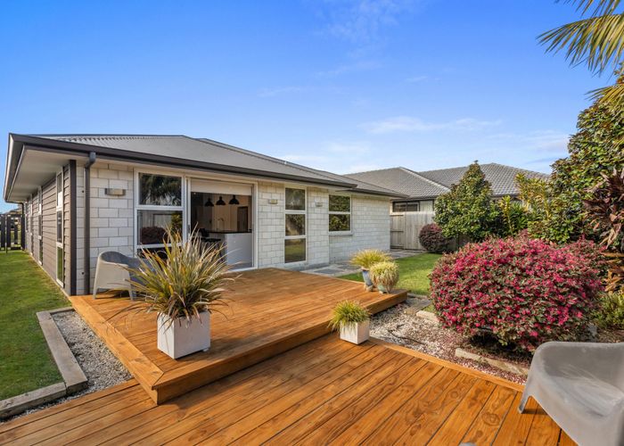  at 2 Cecilia Place, Papamoa Beach, Papamoa