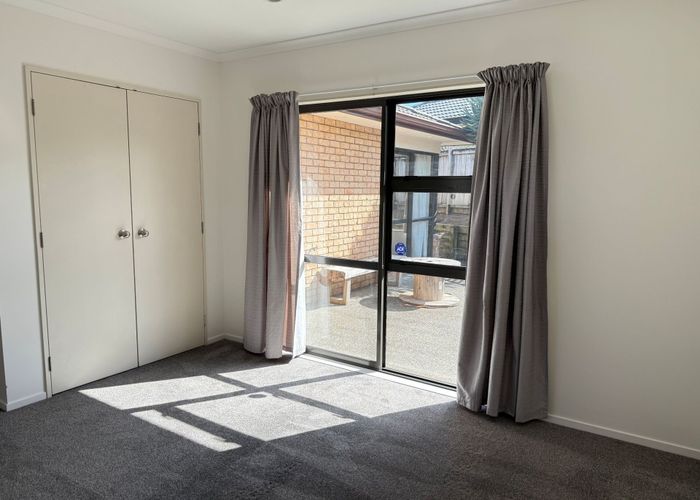  at 9 Ksenia Dr, Flat Bush, Manukau City, Auckland