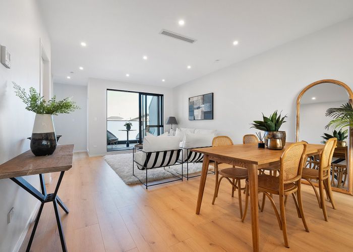  at 4/27 Bracken Avenue, Takapuna, North Shore City, Auckland