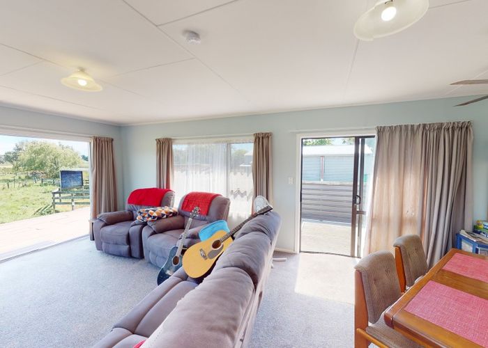  at 49 Hokio Sand Road, Hokio Beach, Levin