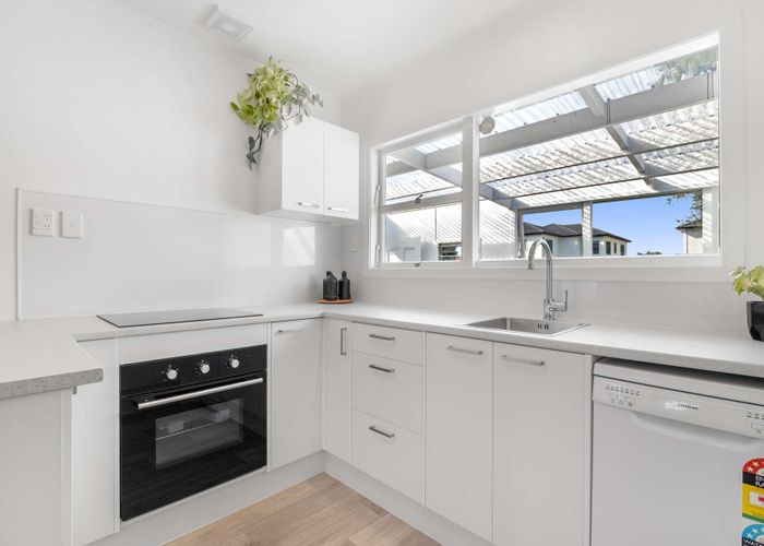  at 4/49 Russell Road, Manurewa, Manukau City, Auckland
