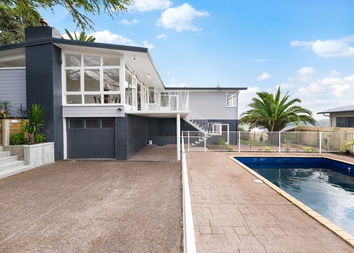  at 191 Metcalfe Road, Ranui, Auckland