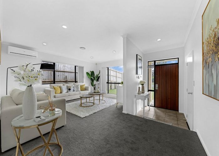  at 15A Thomas Road, Flat Bush, Manukau City, Auckland