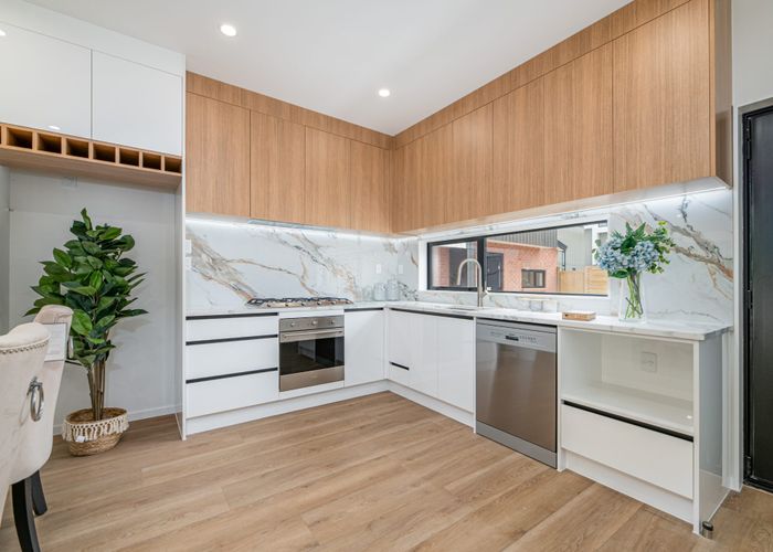 at 36B Kaikoura Street, Henderson, Waitakere City, Auckland