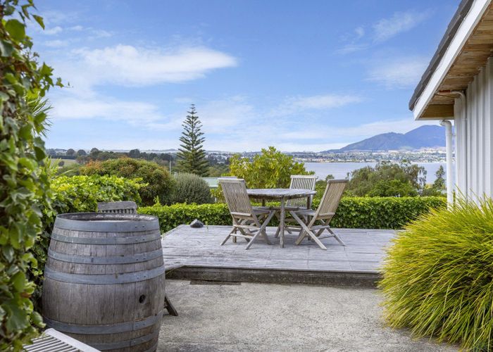  at 6 Scenic Heights, Acacia Bay, Taupo, Waikato