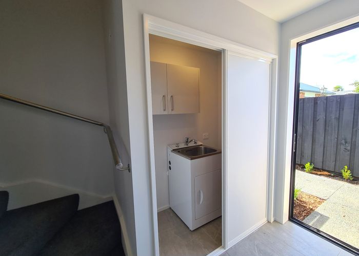  at 2/19 Hinemoa St, Spreydon, Christchurch City, Canterbury