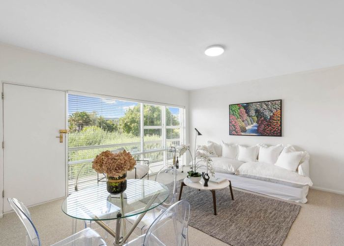  at 12/39 Sentinel Road, Herne Bay, Auckland