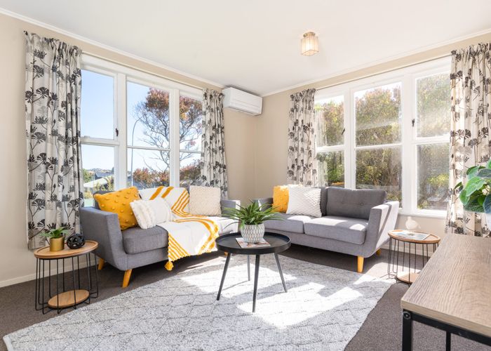  at 106 Warspite Avenue, Cannons Creek, Porirua
