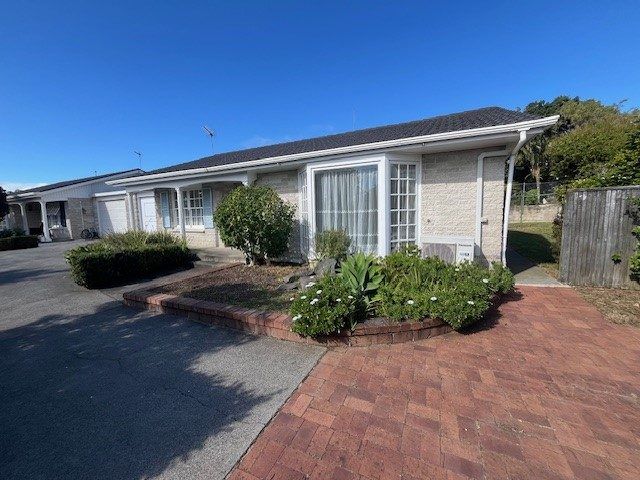  at 11B Beaconview Rise, Farm Cove, Manukau City, Auckland