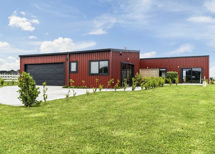  at 136 Mirikau Road, New Plymouth