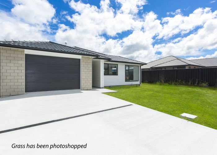  at 8 Passchendaele Grove, Trentham, Upper Hutt