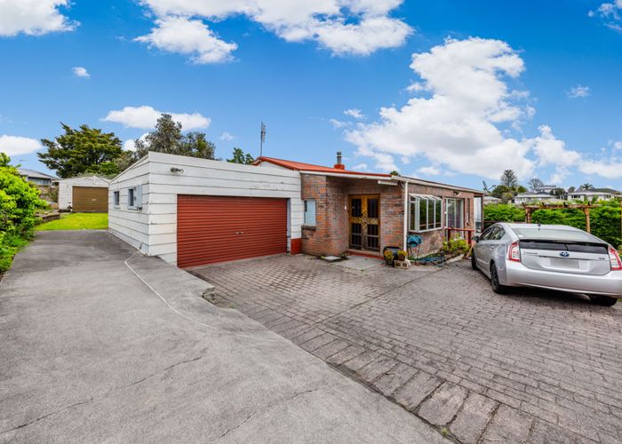  at 10 Albertson place, Manurewa, Manukau City, Auckland