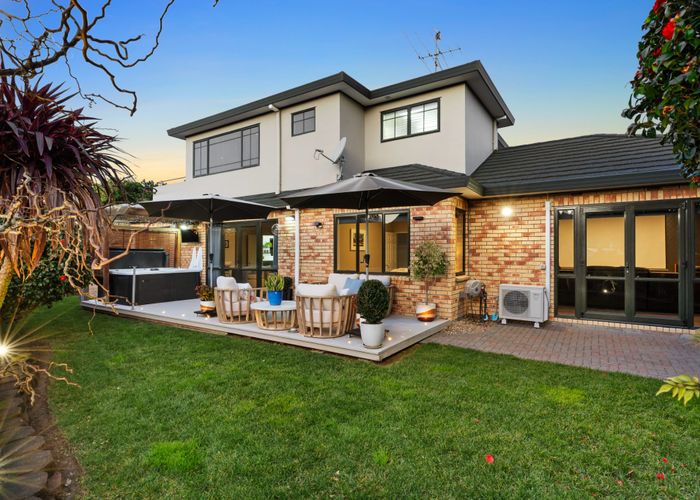  at 10 Advance Way, Albany, North Shore City, Auckland