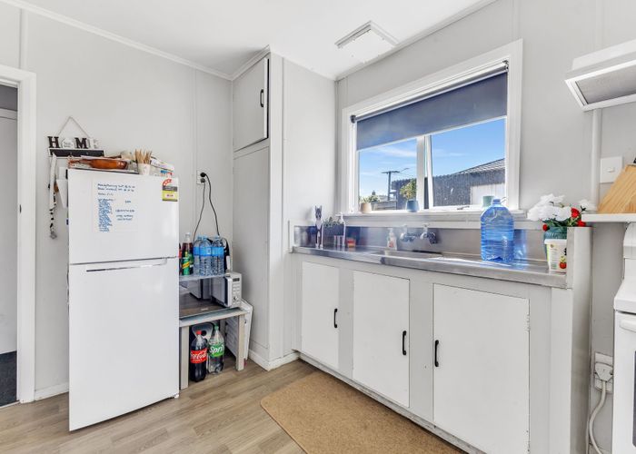  at 22 Cook Street, Marfell, New Plymouth, Taranaki