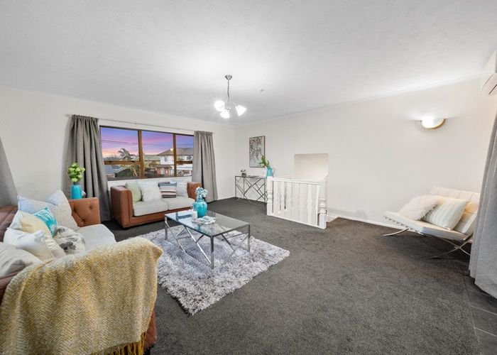  at 8 Mangarata Avenue, Papatoetoe, Manukau City, Auckland
