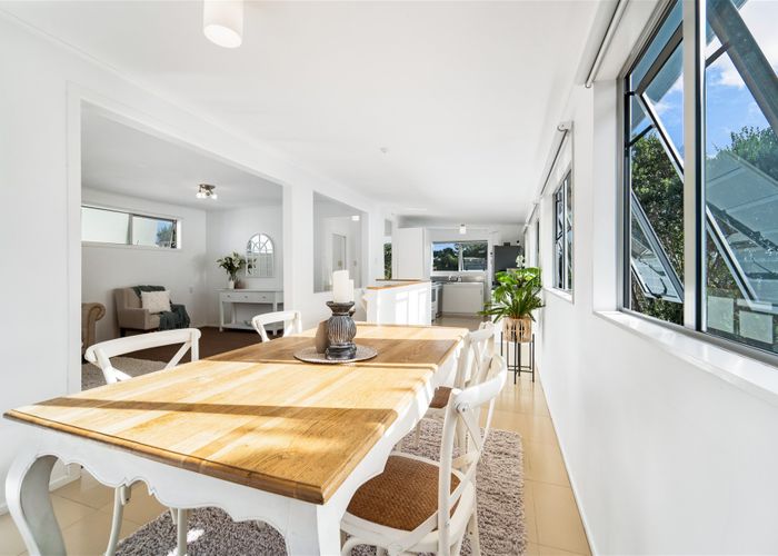  at 45 Shakespear Road, Army Bay, Whangaparaoa