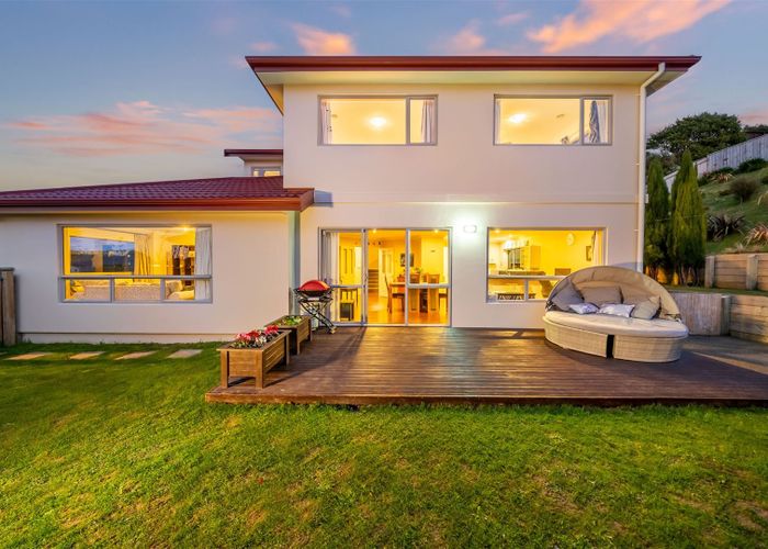  at 12 Dusky Crescent, Aotea, Porirua