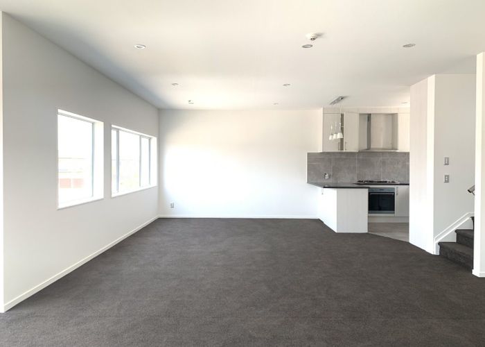  at 72A Kerrykeel Drive , Flat Bush, Manukau City, Auckland