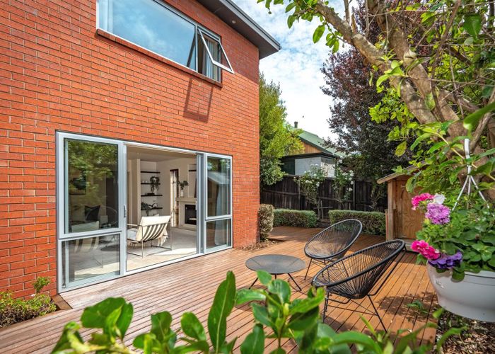  at 4 Pembridge Lane, Westmorland, Christchurch