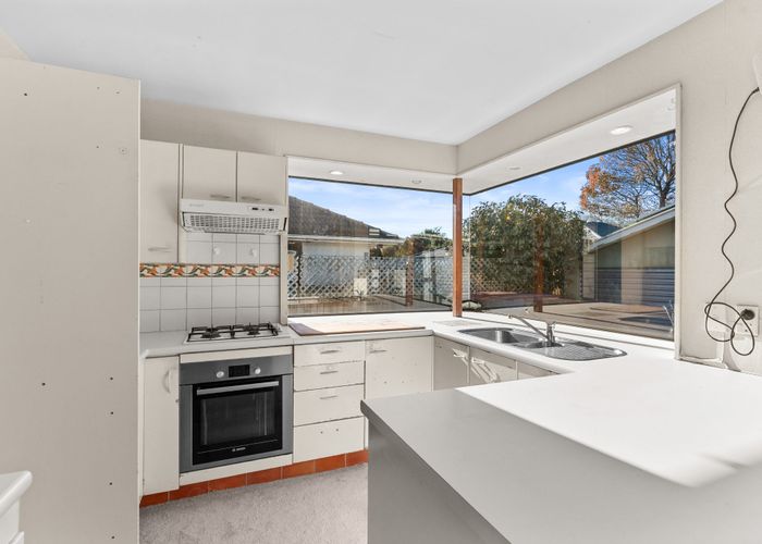  at 14 Wayside Avenue, Burnside, Christchurch City, Canterbury