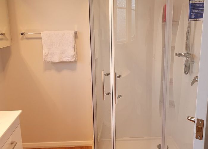  at 2/39 Albert Street, City Centre, Palmerston North, Manawatu / Whanganui