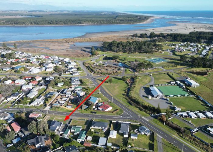  at 53 Pratt Avenue, Foxton Beach, Foxton