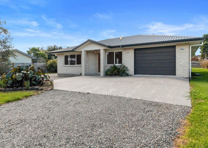  at 10 Princes Street, Katikati