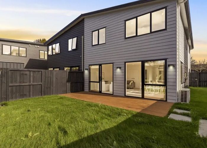  at 1/9 Woodland Drive, Flagstaff, Hamilton