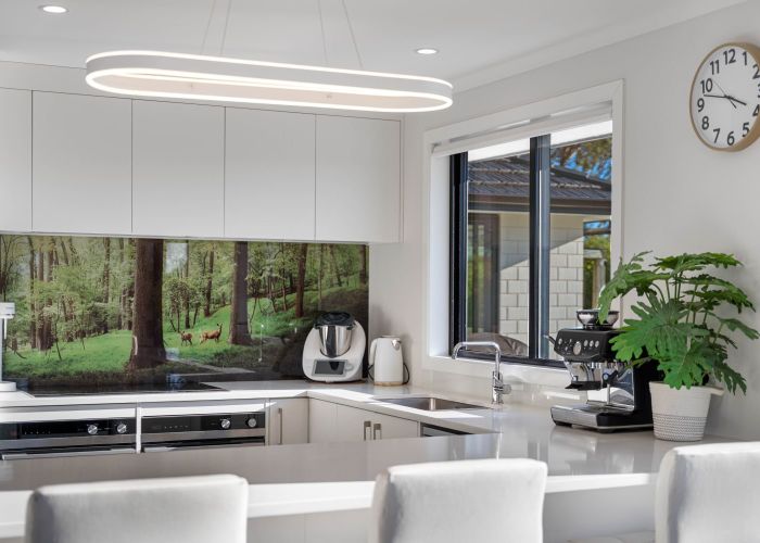  at 6 Hadfield Road, Peka Peka, Kapiti Coast, Wellington