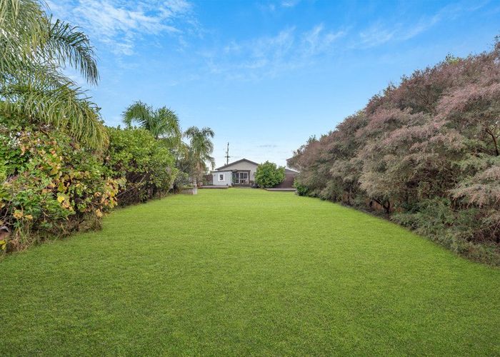  at 84 Eversleigh Road, Belmont, North Shore City, Auckland