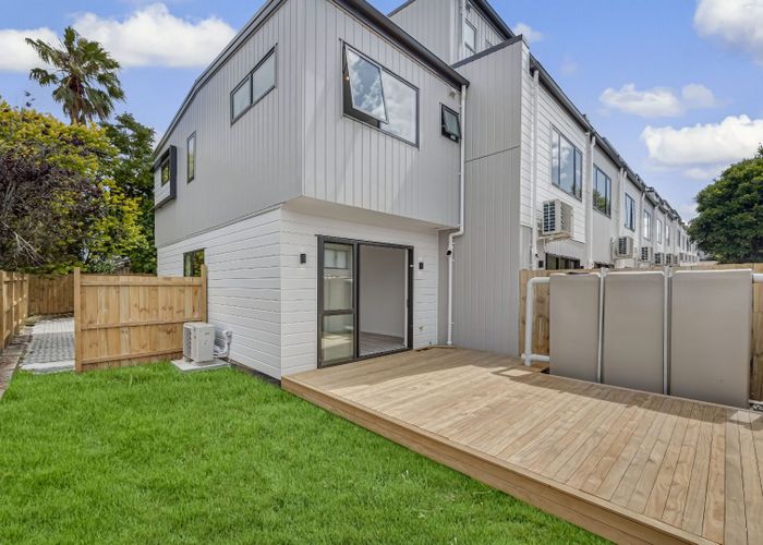  at 14/345  Pakuranga Road, Pakuranga Heights, Manukau City, Auckland