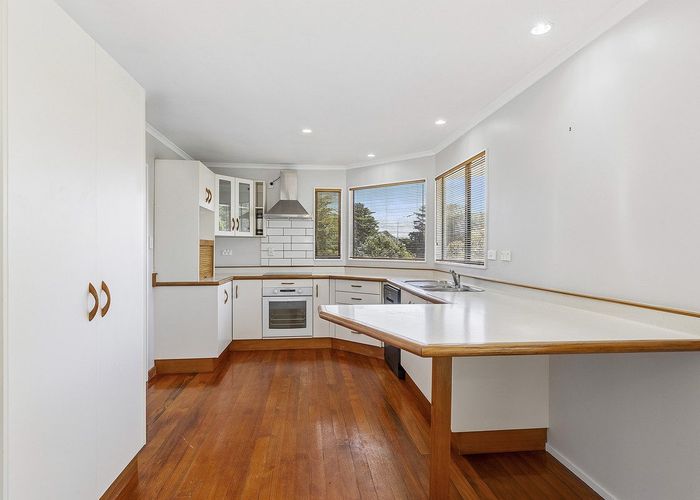  at 37 Saunders Close, Whitby, Porirua, Wellington