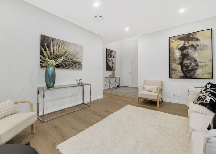  at 18 Castlebane Drive, Flat Bush, Manukau City, Auckland