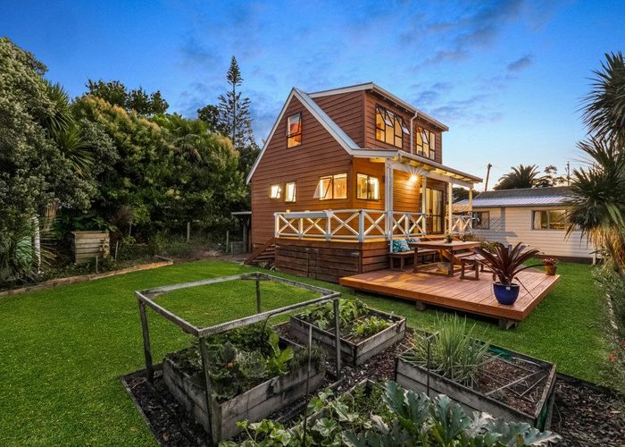  at 43B Kauri Road, Stanmore Bay, Whangaparaoa