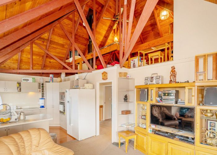  at 9/104 The Grove, Onemana, Thames-Coromandel, Waikato