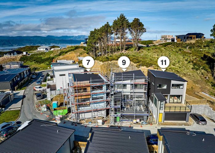 For sale 7 Spitfire Place, Newlands, Wellington, Wellington homes.co.nz