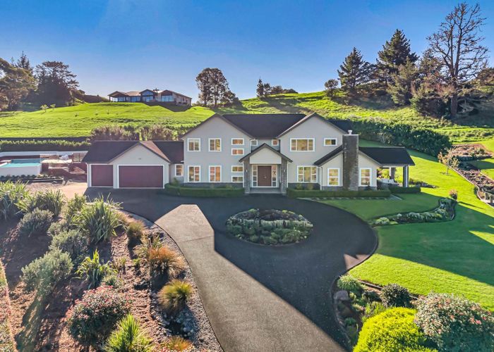  at 61B  Rautahi Terrace, Redvale, Rodney, Auckland