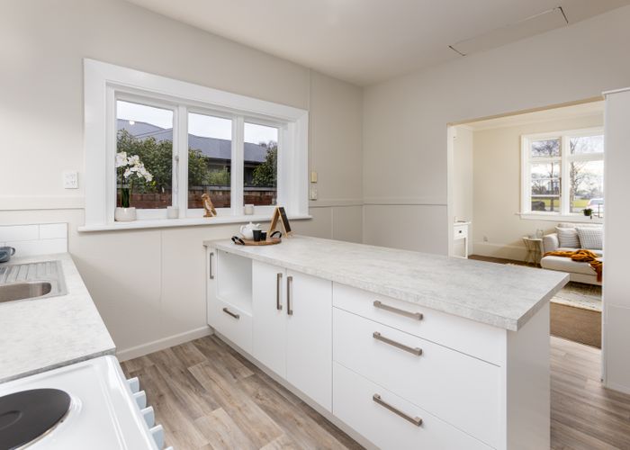  at 30 Edward Avenue, Edgeware, Christchurch