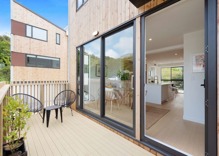  at 5/6 Makara Road, Karori, Wellington