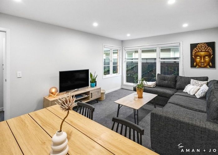  at 65 Neil Avenue, Te Atatu Peninsula, Waitakere City, Auckland