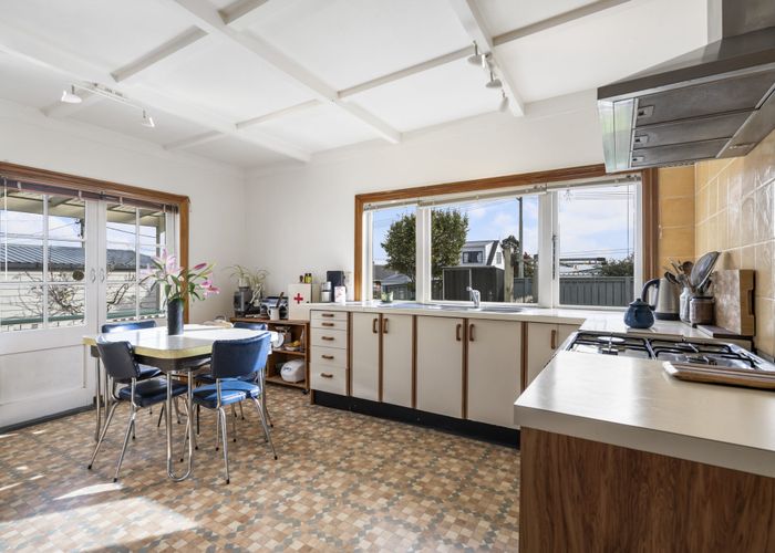  at 135 Astley Avenue, New Lynn, Waitakere City, Auckland