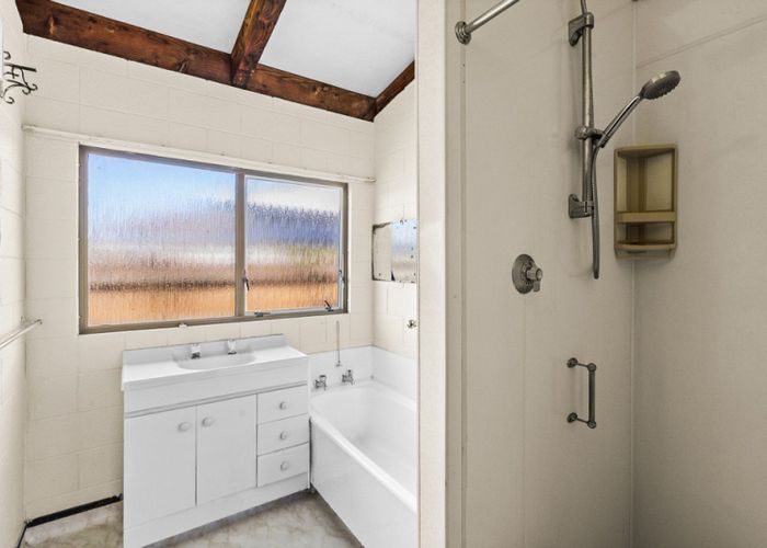  at 309 Frederick Street West, Mahora, Hastings, Hawke's Bay