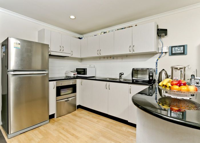  at 176 Broadway, Newmarket, Auckland City, Auckland