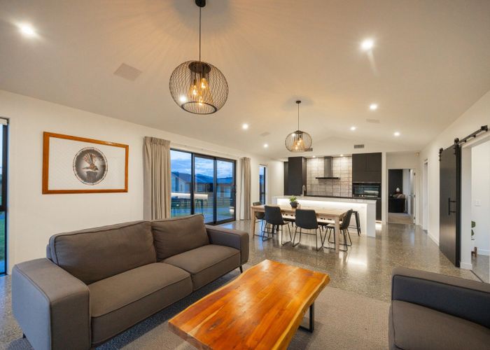  at 3 Castlebridge Lane, Palmerston North