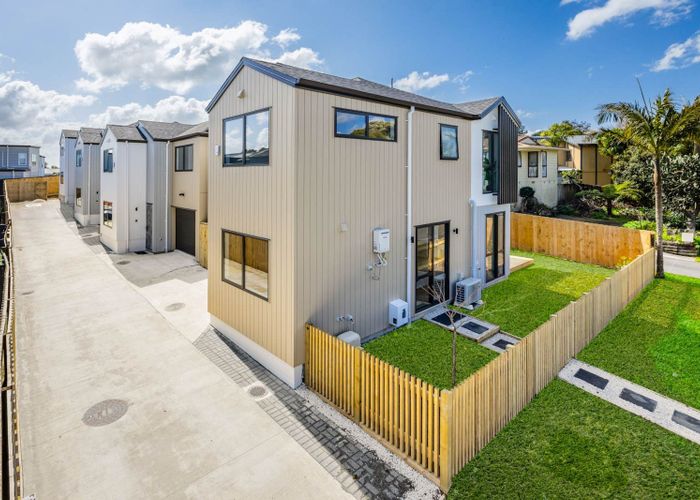  at 7B Marendellas Drive, Bucklands Beach, Manukau City, Auckland