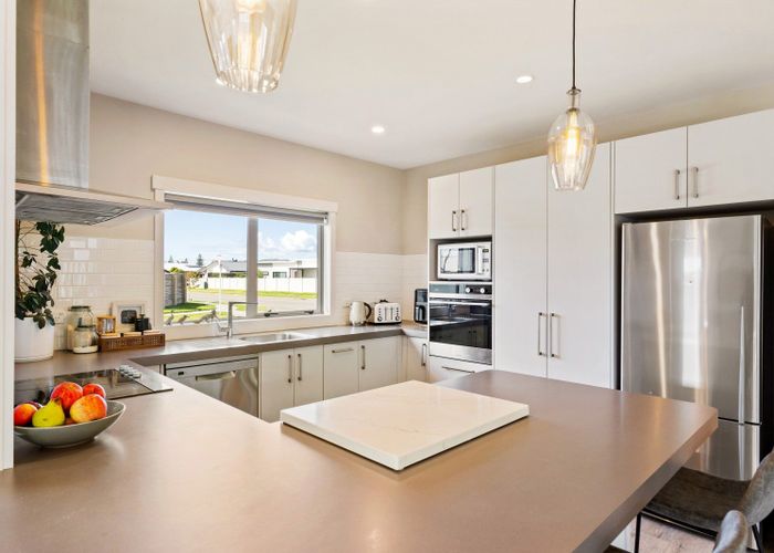  at 34 Waimakariri Drive, Te Awa, Napier, Hawke's Bay