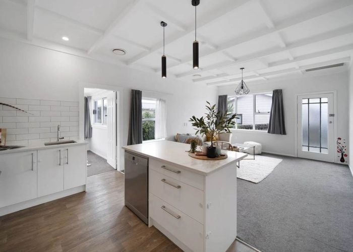  at 1/129 Tui Road, Papatoetoe, Auckland