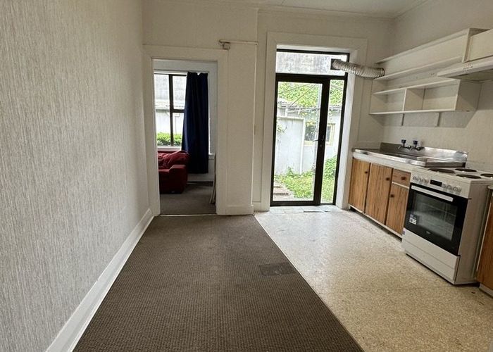  at 6 Howe Street, North Dunedin, Dunedin