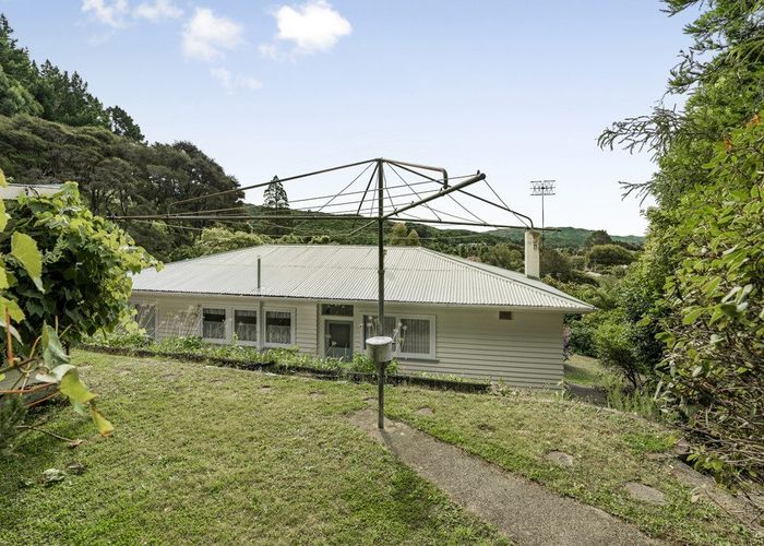  at 22B Hine Road, Wainuiomata, Lower Hutt
