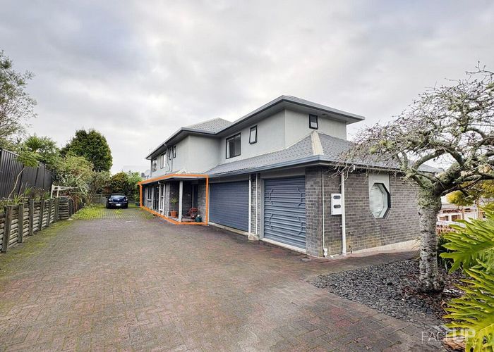  at 2/128 Wiseley Road, West Harbour, Waitakere City, Auckland